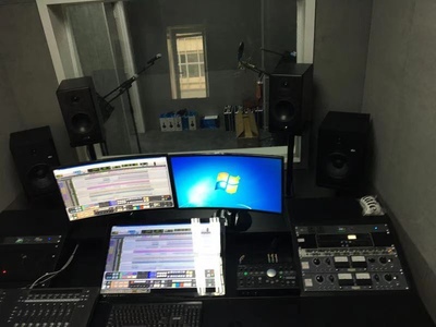 精準(zhǔn)選型，優(yōu)質(zhì)錄音 小錄音棚、學(xué)校錄音棚與演播室設(shè)備配置全攻略