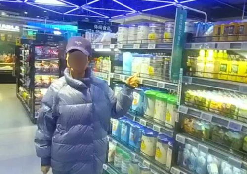 無業(yè)男子帶孕妻偷奶粉日用品被抓 竟辯稱“為生活所迫”，百貨銷售防盜引關(guān)注